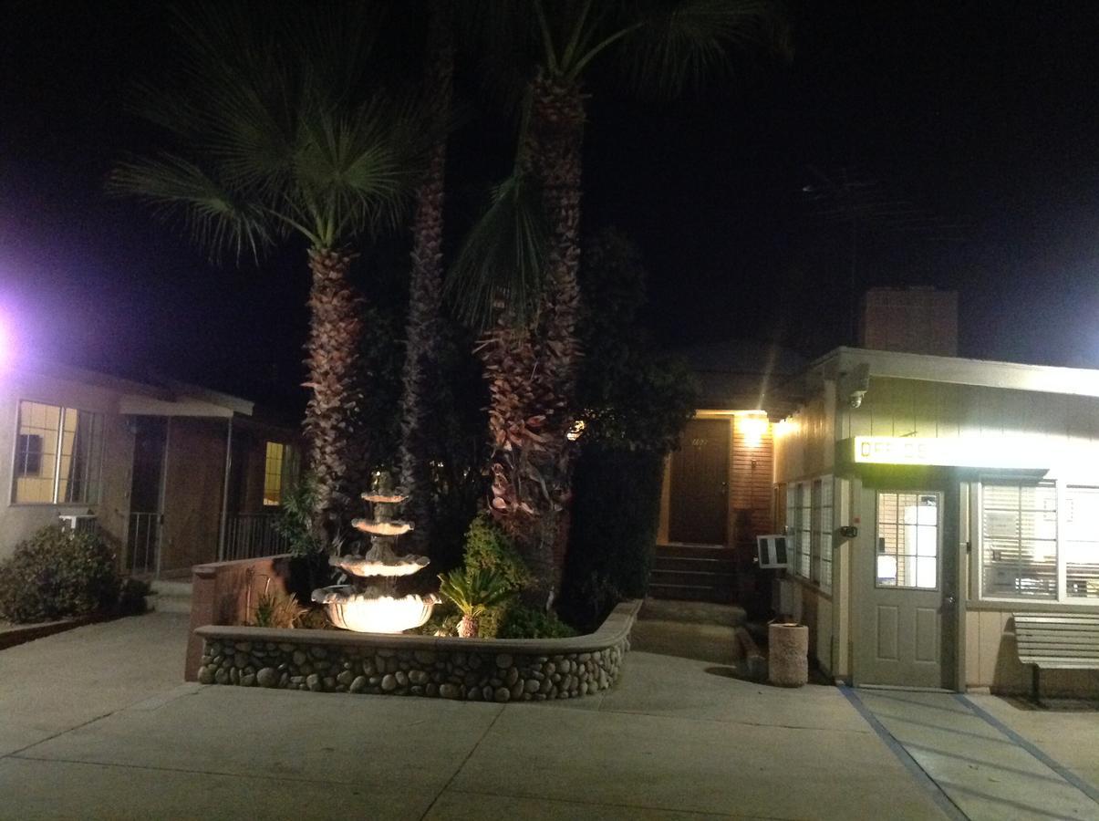 Elsinore Hotsprings Motel Lake Elsinore Extérieur photo